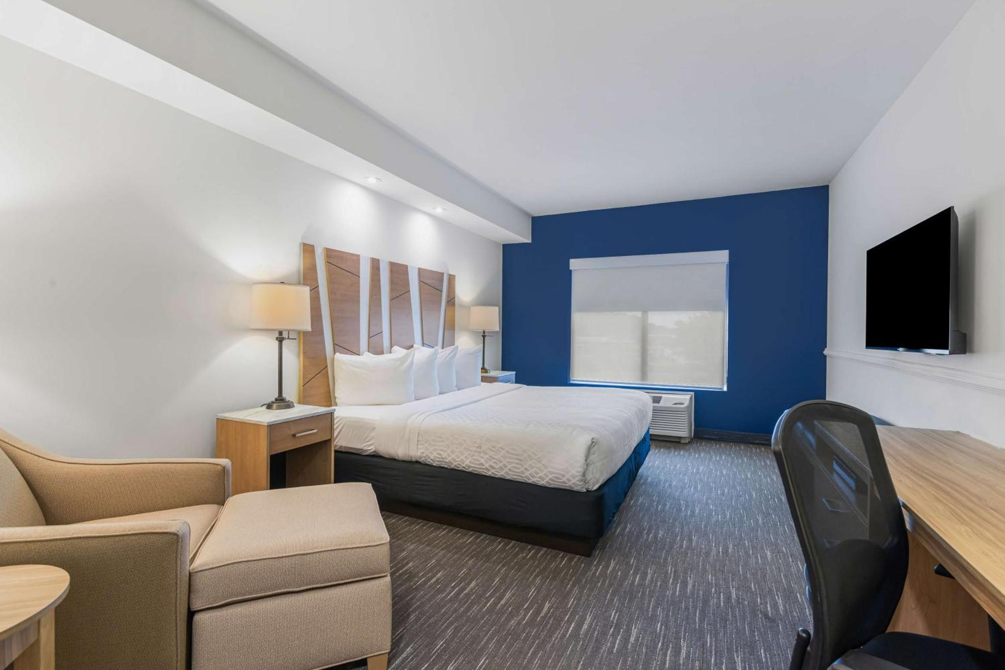 Best Western Plus Westgate Inn And Suites Leland Eksteriør bilde