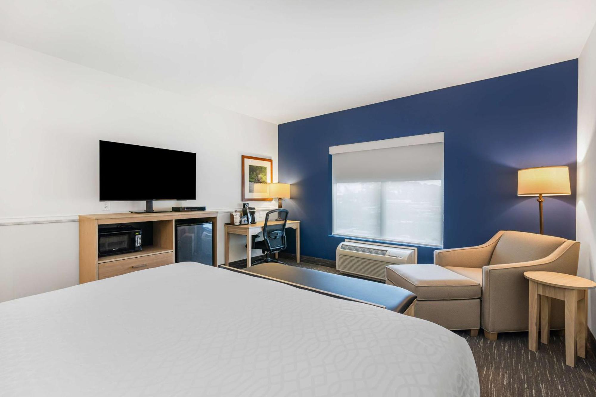 Best Western Plus Westgate Inn And Suites Leland Eksteriør bilde