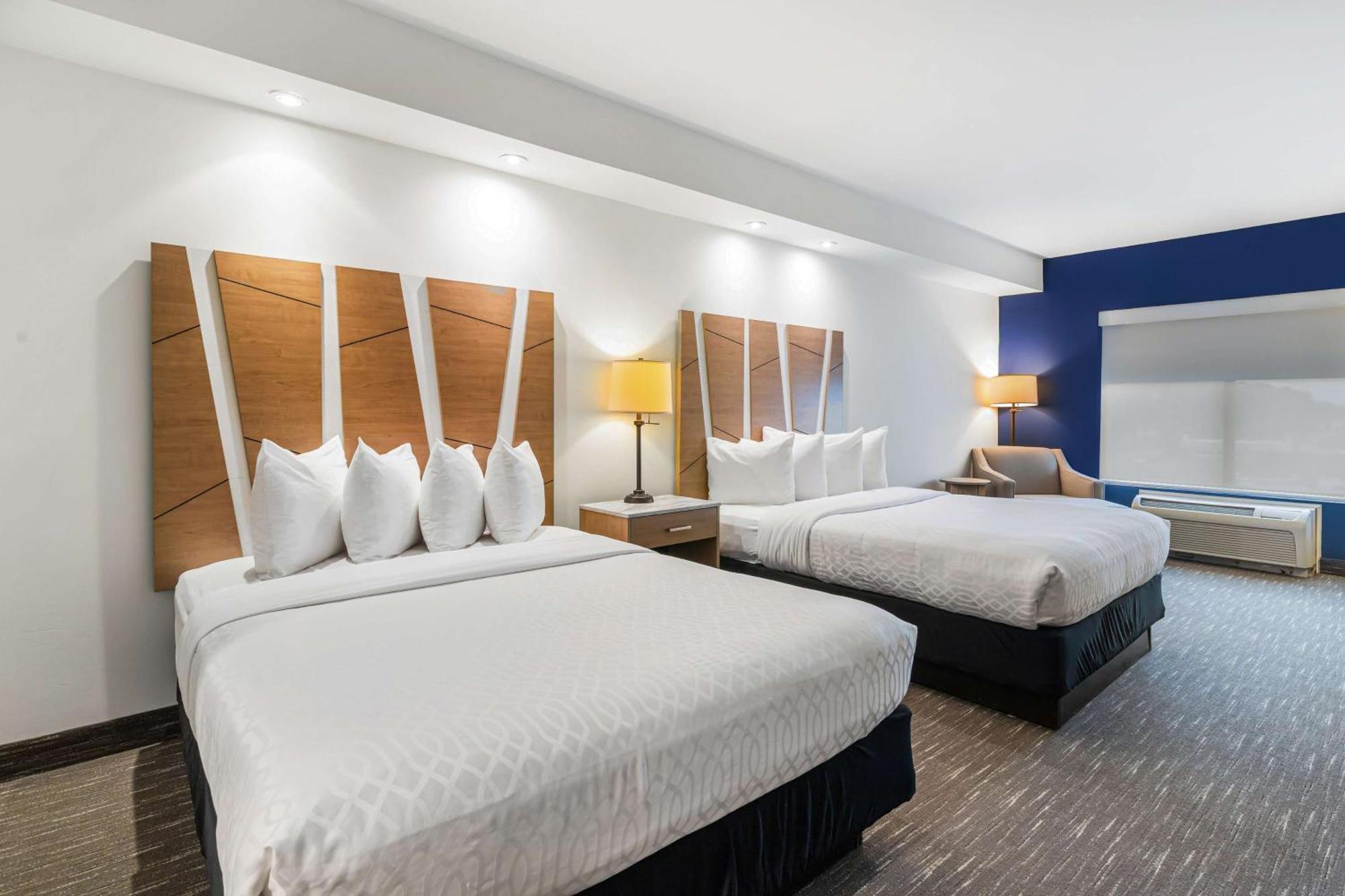 Best Western Plus Westgate Inn And Suites Leland Eksteriør bilde