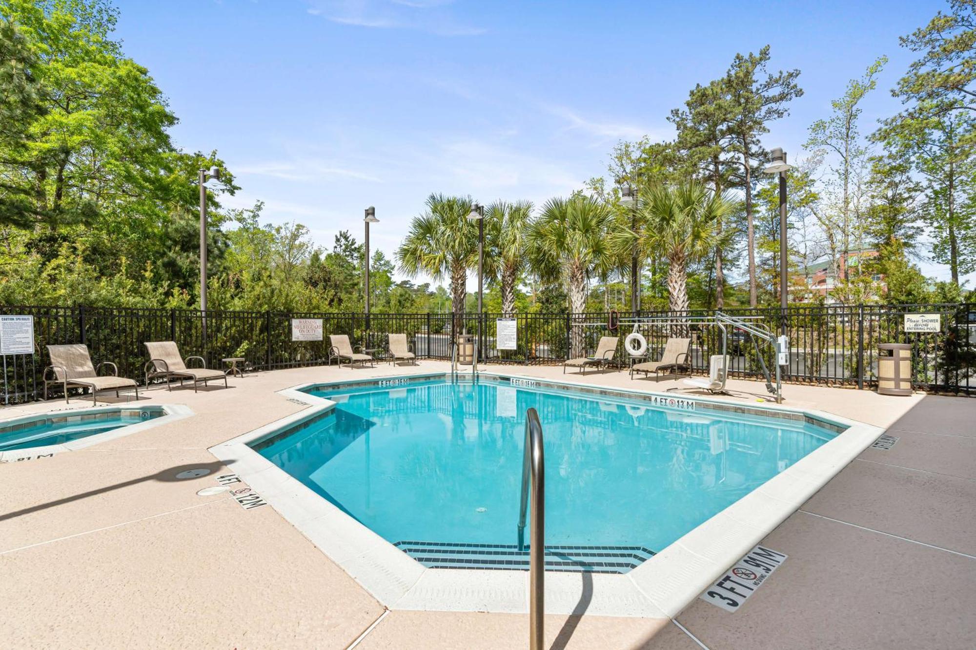 Best Western Plus Westgate Inn And Suites Leland Eksteriør bilde